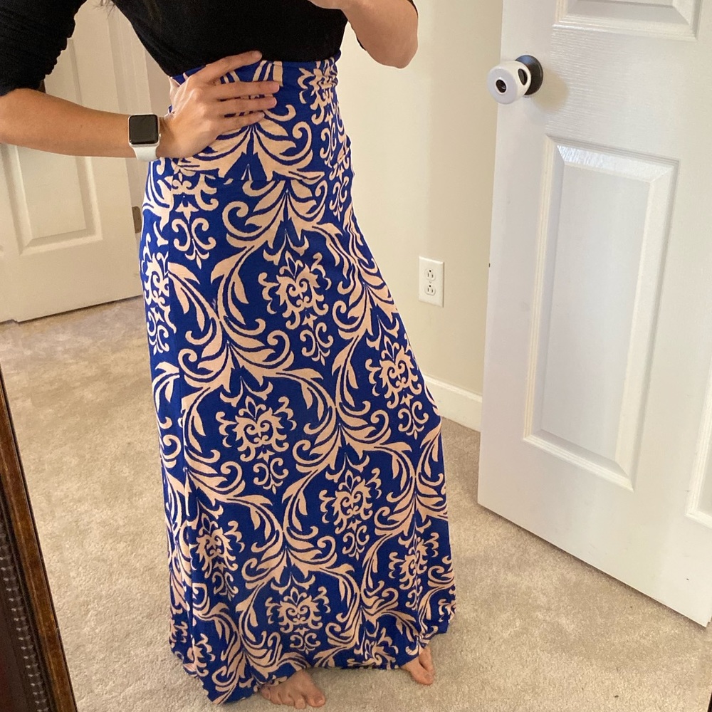 Loila Maxi Skirt - Fits XS-M